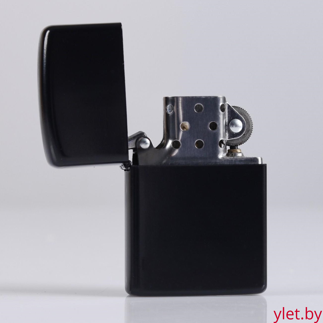 Зажигалка бензиновая Классика черная