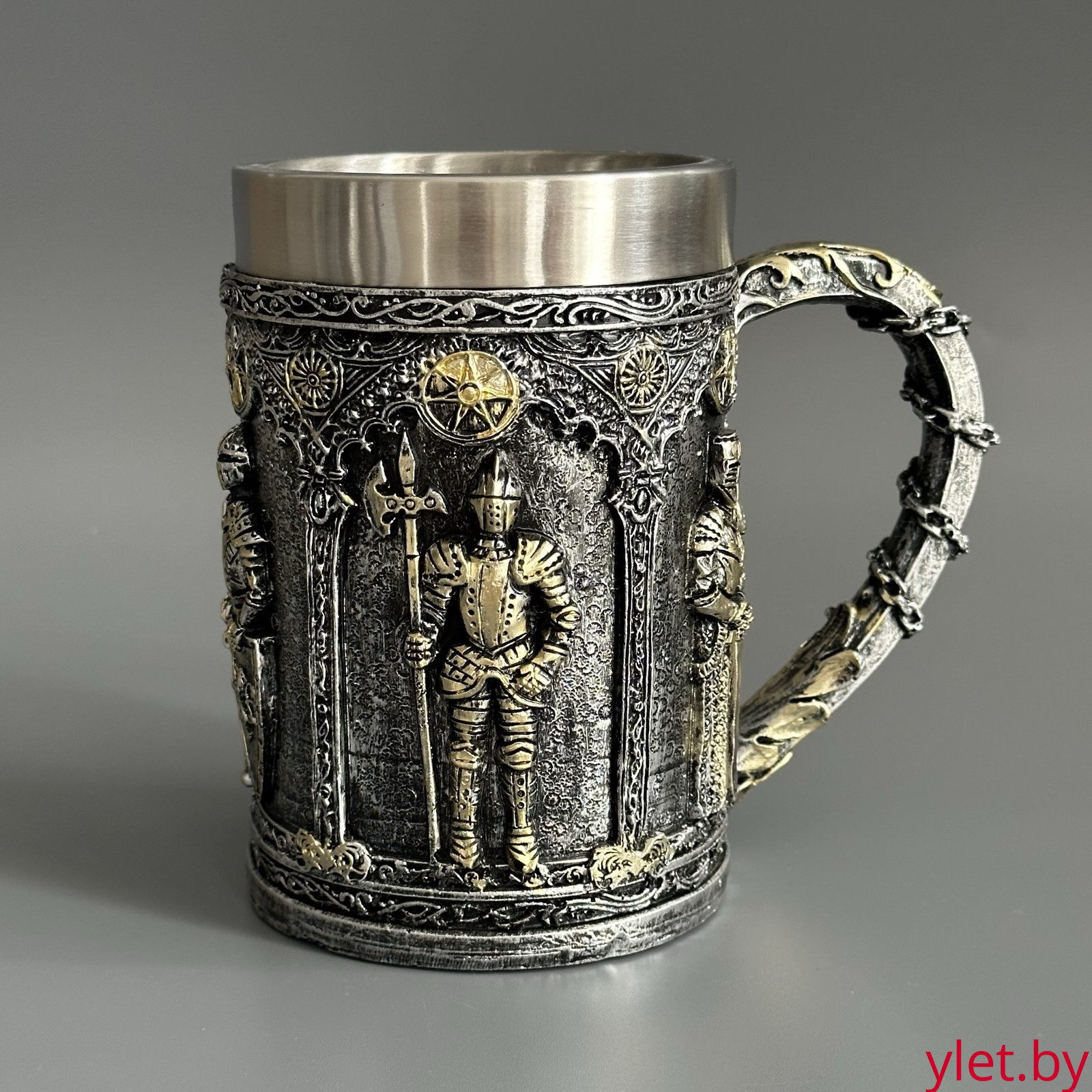 Кружка "Рыцарь с топором" (металл внутри)