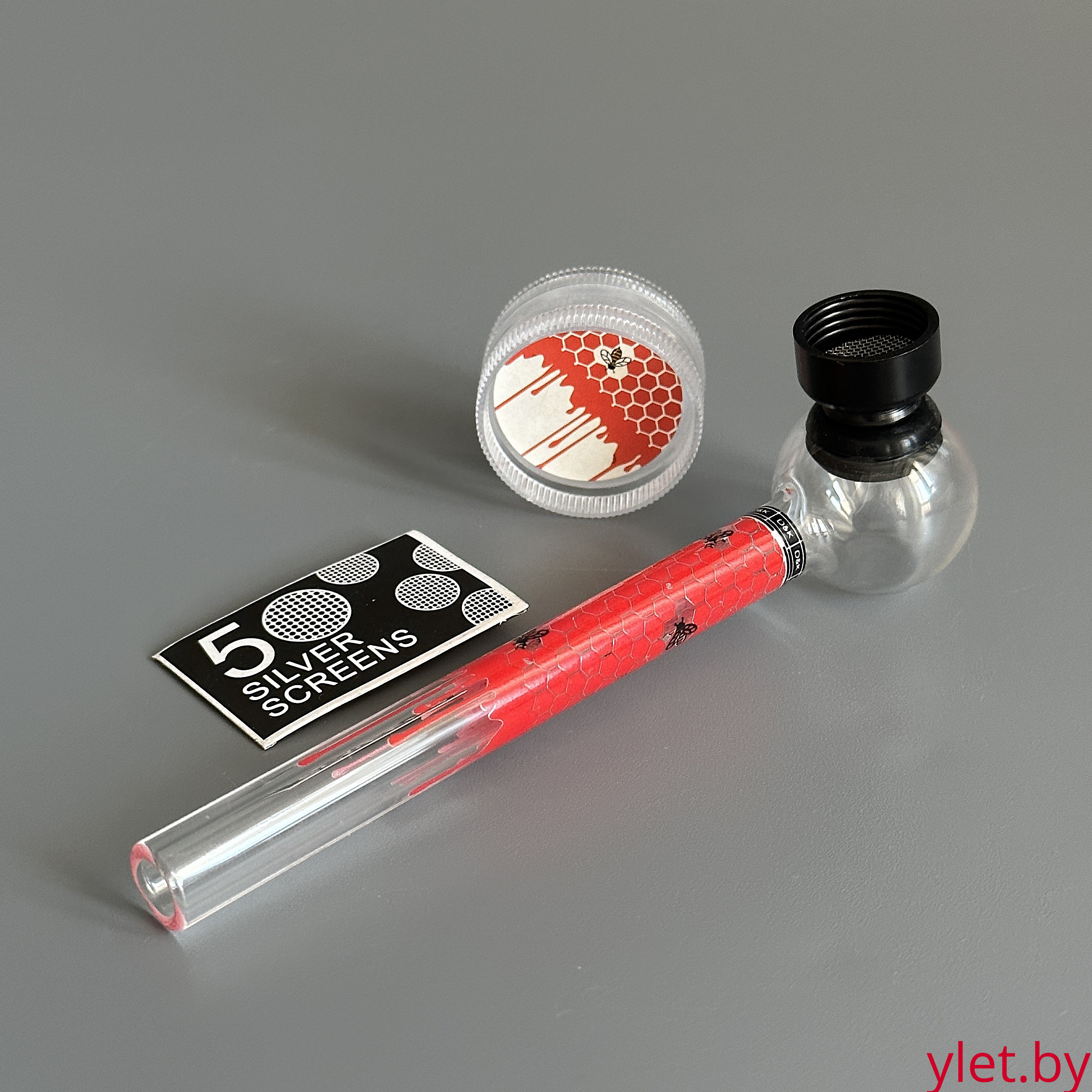 Курительный девайс стеклянная трубочка Соты с гриндером красный