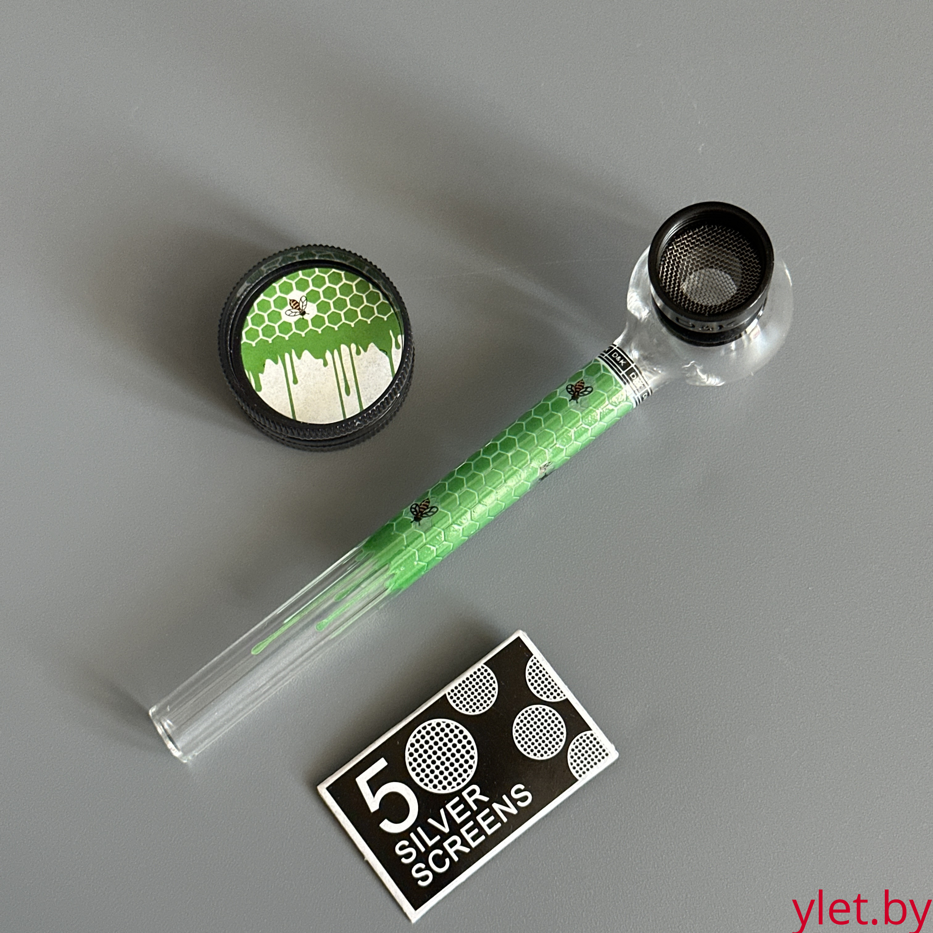 Курительный девайс стеклянная трубочка Соты с гриндером зеленый