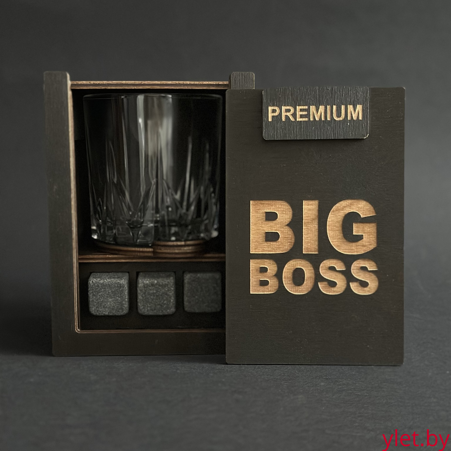 Набор для виски Premium «BIG boss» (cтакан + 3 камня) Набор для виски Premium «BIG boss» (cтакан + 3 камня)