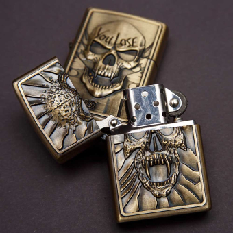 Зажигалка бензиновая Череп