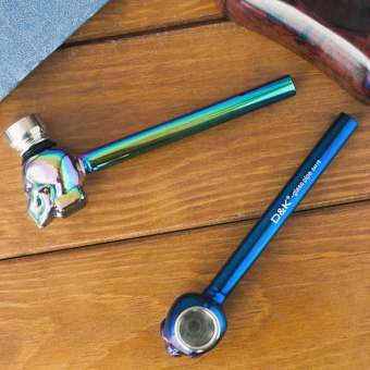 Курительный девайс стеклянный Череп