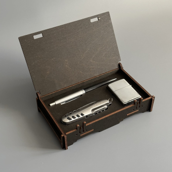 Подарочный набор " BO$$ " (Ручка, бензиновая зажигалка, мультитул)