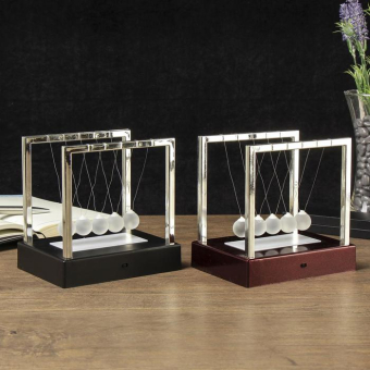 Маятник шары Ньютона светящиеся, 5 диодов