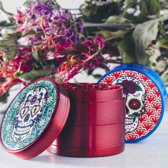 Гриндер измельчитель табака цветной Черепа