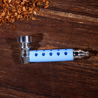 Курительный девайс в силиконовом чехле, 3×8 см