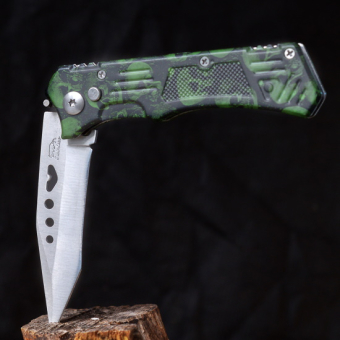 Нож складной зеленый Черепа