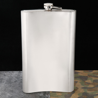 Фляжка XXL «У хорошего человека», 1920 мл, серебристая