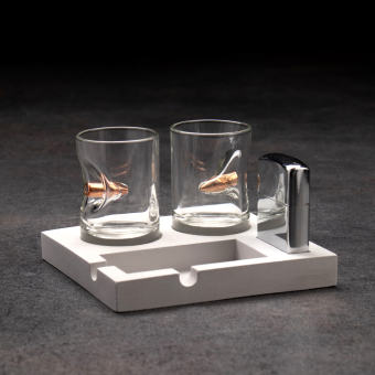 Набор «Непробиваемый», 2 стопки 50 мл с пулей, зажигалка, подставка