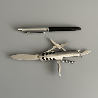 Подарочный набор " BO$$"  (Ручка, мультитул)