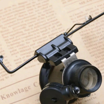 Бинокулярная Лупа-очки Kromatech налобная 20x, с подсветкой (2 LED) MG9892A-II