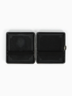 Портсигар на 20 сигарет «Череп», 8.8×10 см