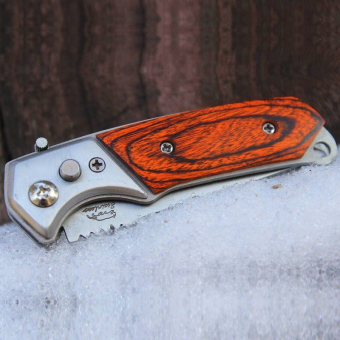 Нож складной под дерево