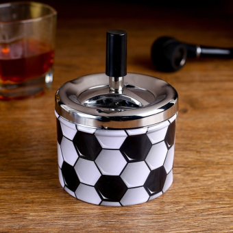 Пепельница для дома бездымная "Футбольный мяч", для сигарет и стиков, 12.5 х 9 см