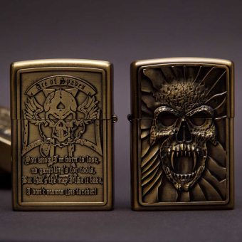 Зажигалка бензиновая Череп