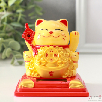 Маятник антистресс «Кот жёлтый Манэки-нэко с котятами и золотом», 8×8×8.2 см