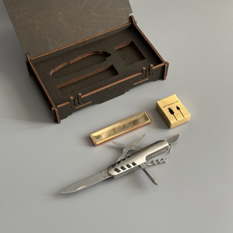 Подарочный набор " Настоящему мужчине"  (мультитул, USB зажигалка Ciger, зарядный кабель)