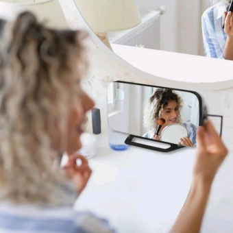 Часы зеркальные в розетку DS-3625L (зеленые цифры)