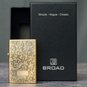 Зажигалка газовая турбо Broad квадратная Узоры Золото