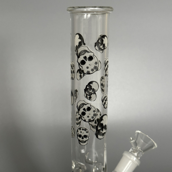 Бонг стеклянный трапеция Череп 22 см
