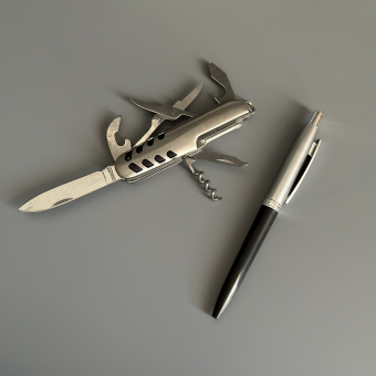 Подарочный набор "Самому сильному и надежному" горы (Ручка, мультитул)