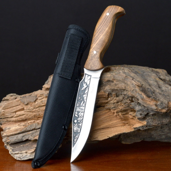 Нож фиксированный в чехле c деревянной ручкой Волк