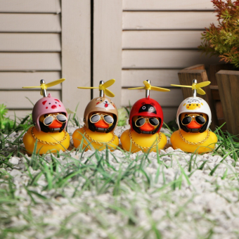 Игрушка на панель автомобиля «Утка с пропеллером» жёлтая, микс