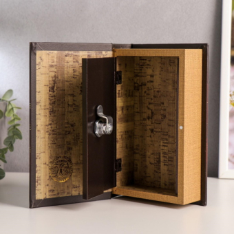 Сейф-книга «Мудрость веков», дерево, искусственная кожа, 21×13×5 см