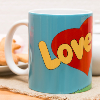 Кружка Love is Сердце голубая