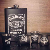 Набор с фляжкой и стопками Jack Daniels черный