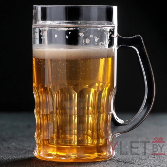 Ледяная пивная кружка
