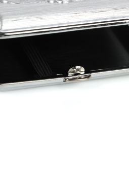 Портсигар на 20 сигарет «Череп», 8.8×10 см